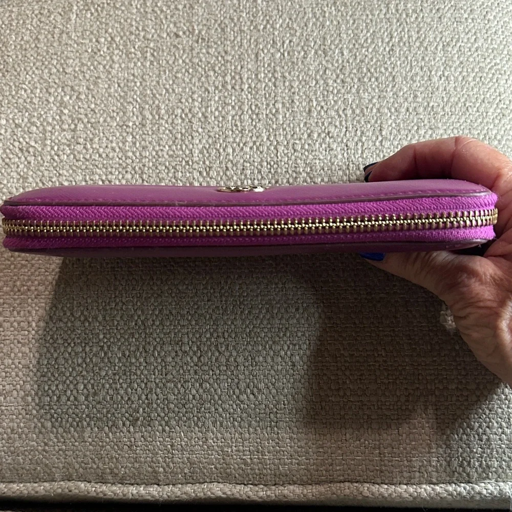 Tory Burch Magenta/Plum Leather Zip-Around Continental Wallet